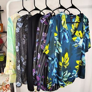 Women’s Blouse Bundle Lot Medium 5 Tops Apt 9 Worthington Floral Career Casual